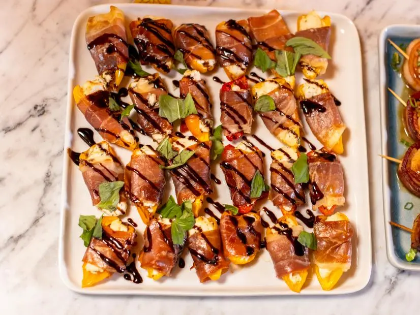 Close-up of Sweet Pepper Poppers, as seen on The Pioneer Woman, Season 37
