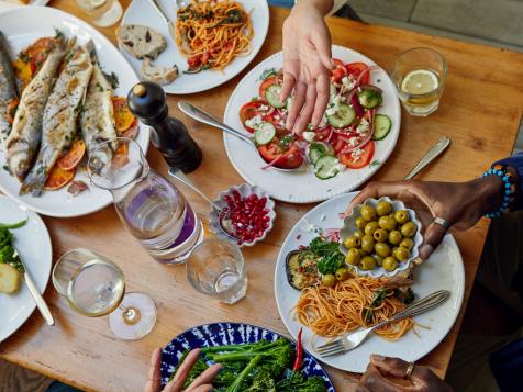 New Research Says the ‘Secret’ to the Mediterranean Diet Is Good Company