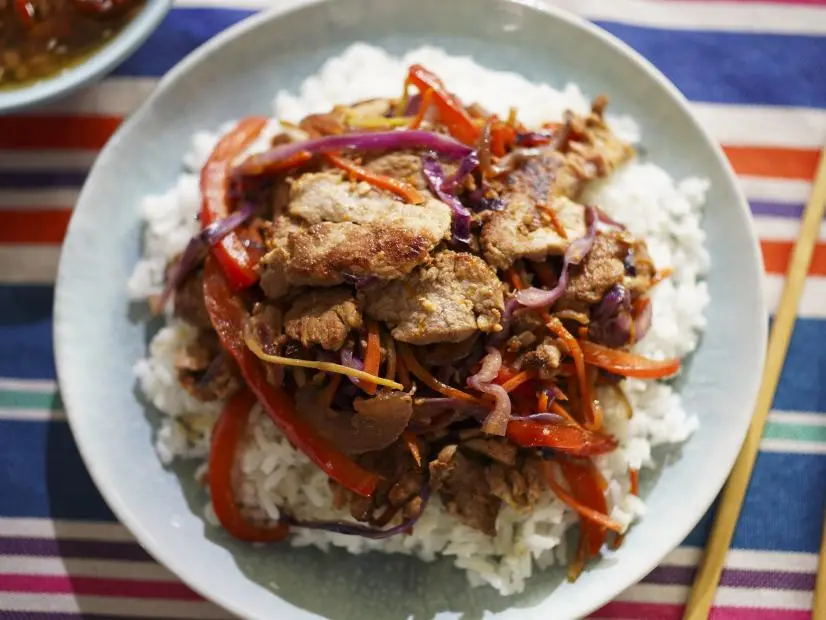 Katie Lee Biegel's Sizzling Pork and Veggie Stir Fry Beauty, as seen on The Kitchen, Season 38