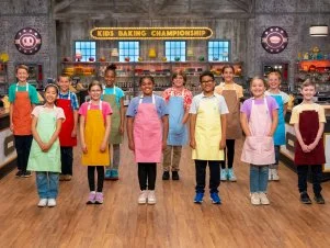 Contestants Jack Whalen, Arielle Yang, Micah Parsons, Carly Van Pelt, Brooklyn Barrett, Aria Karayil, Pierce Sario, Noah Azeez, Ella Hayek, Ellvie Smith, Piper Lowe and Carter Siporin, portrait, as seen on Kids Baking Championship, Season 13.