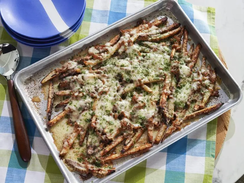 Katie Lee Biegel's French Onion Fries Beauty, as seen on The Kitchen, Season 38