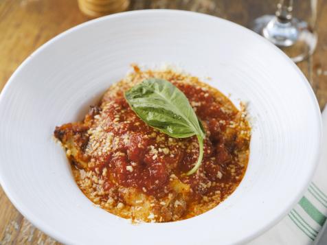 Traditional Italian Lasagna