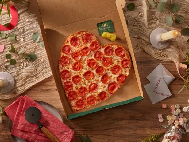 heart shaped pizza valentines day 2025