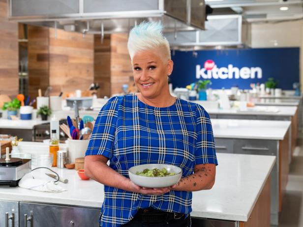 Anne Burrell | Food Network