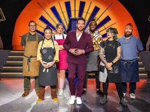 host and competitors of House of Knives on Food Network