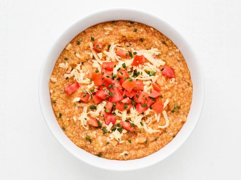 Tomato and Pepper Jack Grits