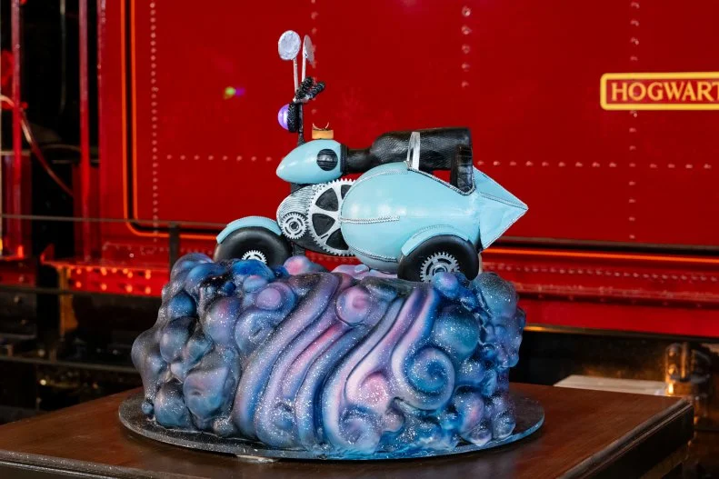 Contestants Jujhar Mann and Katie Bonzer’s showpiece titled ‘Hagrid’s Bike and Sidecar’, as seen on Harry Potter: Wizards of Baking, Season 2.