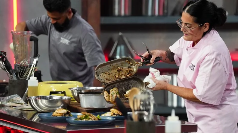 Chef Ariane Duarte plating, as seen on Cutthroat Kitchen: Knives Out, Season 1.