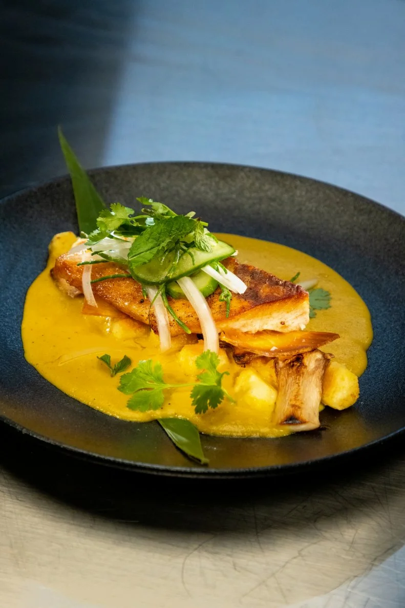 Contestant Lee Anne Wong's round 1 dish, Curry seared kanpachi, ulu gnocchi hawaiian ulu pineapple curry, as seen on Alex vs America, Season 3.