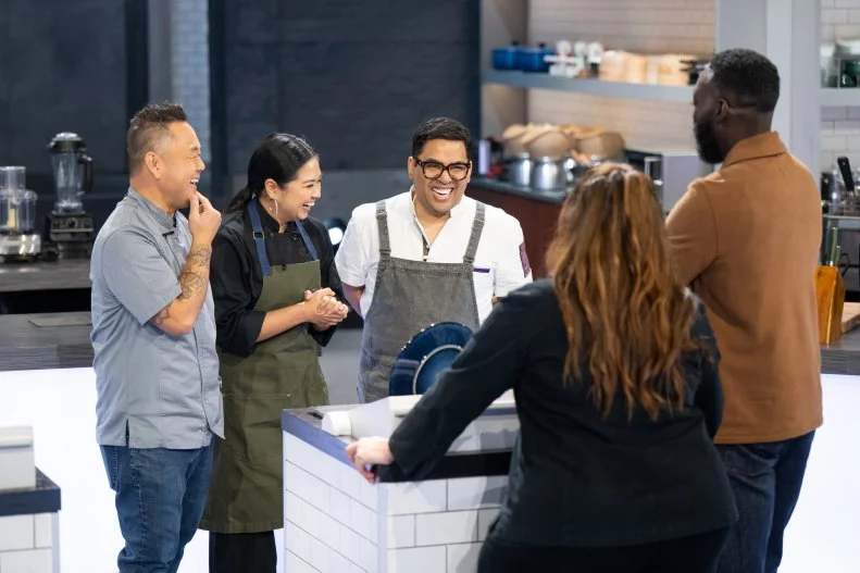 Contestant Jet Tila, Sugar Sungkamee, Arnold Myint and Host Eric Adjepong and Chef Alex Guarnaschelli, as seen on Alex vs America, Season 5.