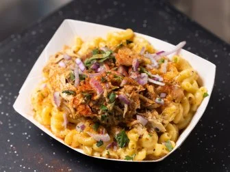Loaded Vegan Mac & Cheese From The Great Food Truck Race