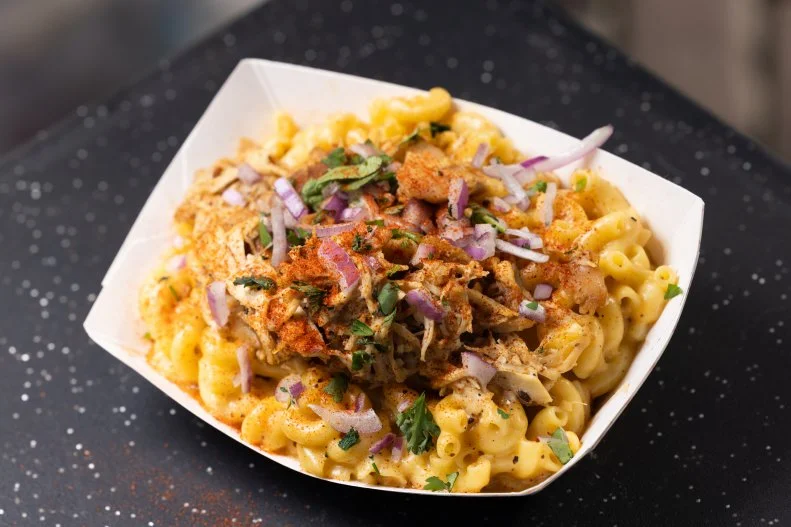 Loaded Vegan Mac & Cheese From The Great Food Truck Race