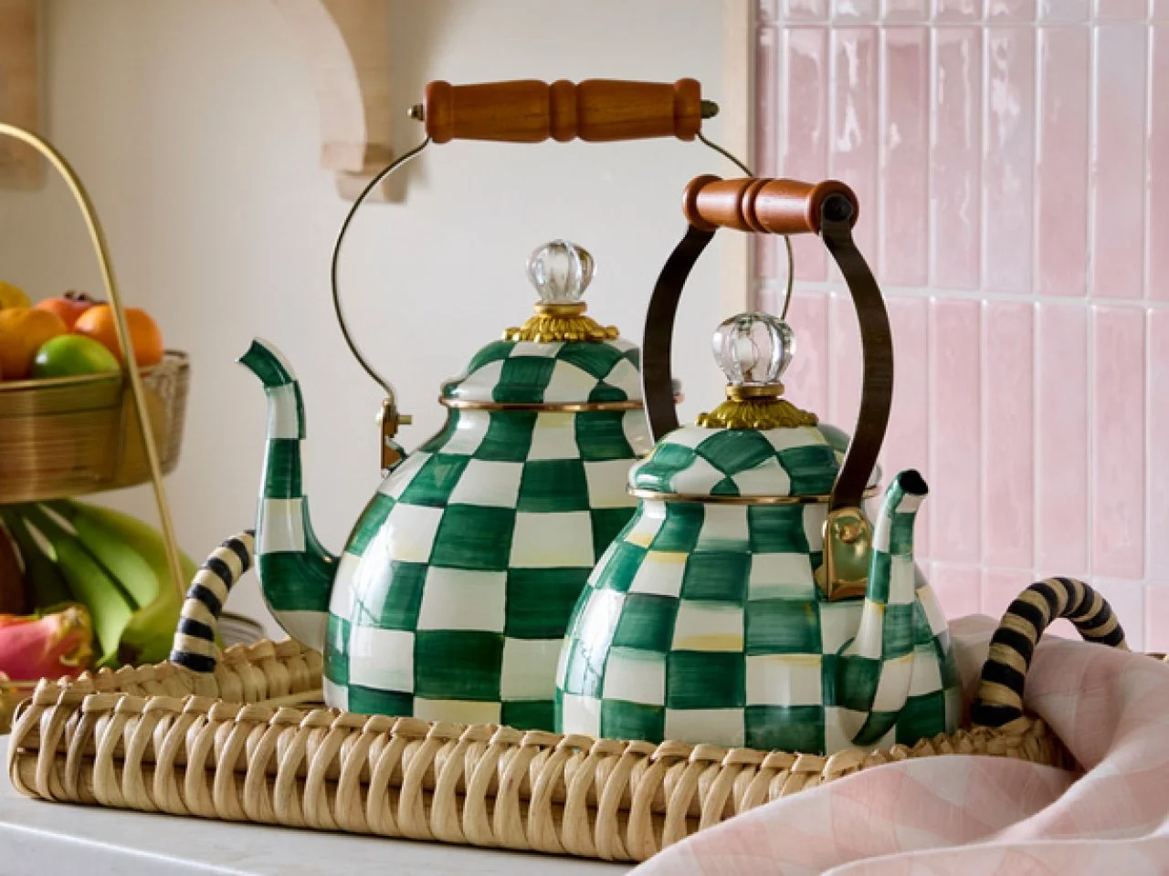 都内で New A Has MacKenzie-Childs Emerald Spring for Collection クリスマス
