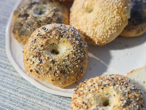 4-Ingredient Cottage Cheese Bagels