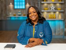 Host Kardea Brown, portrait, as seen on Kids Baking Championship, Season 13.