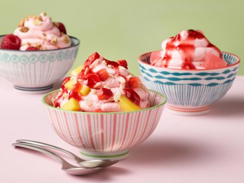 Easy Blender Frozen Yogurt
