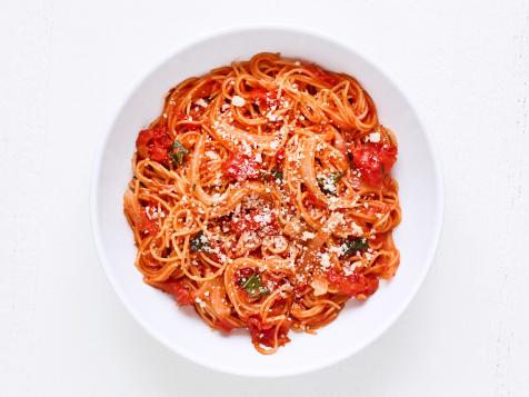 One-Pot Capellini With Tomato-Pancetta Sauce