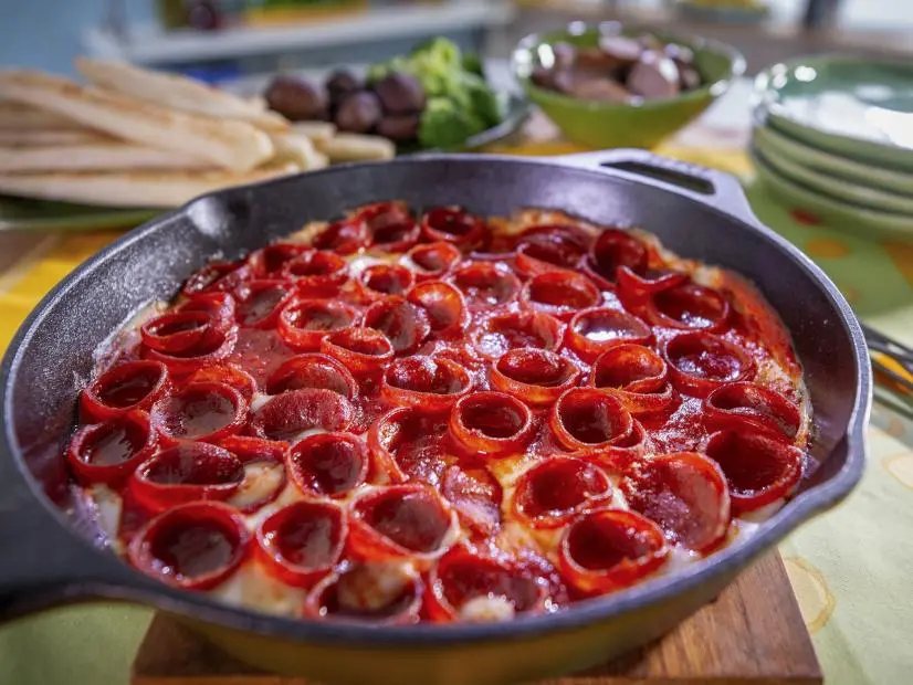 Jeff Mauro's Pepperoni Pizza Fundue, Beauty, as seen on The Kitchen, Season 39/40