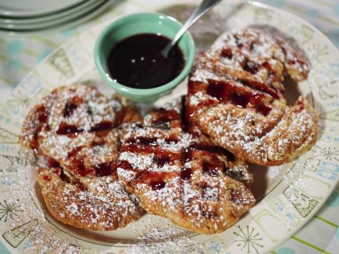 Sunny's Quick Waffle Iron PB&J Affair