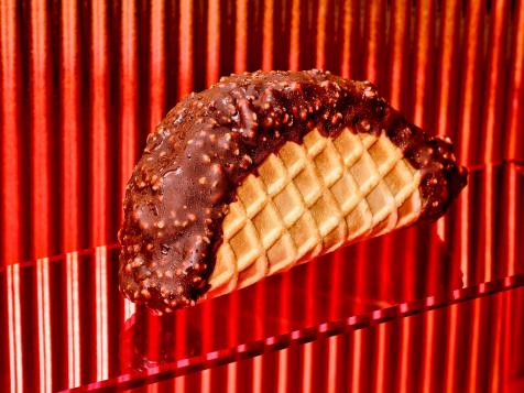 Taco Bell and Salt & Straw Are Bringing a Cult-Favorite Treat Back From the Dead