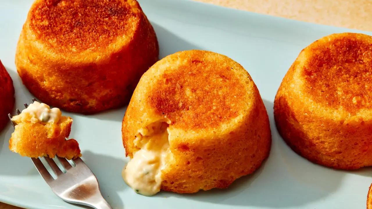 Molten Lava Cornbread
