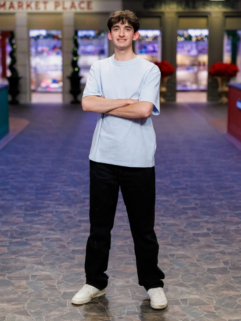 Contestant Tarek Husseini, portrait, as seen on Holiday Baking Championship, Season 12.