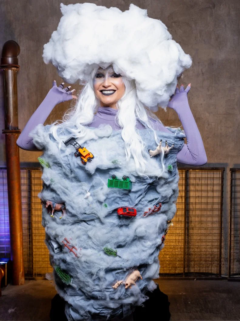 Judge Stephanie Boswell, portrait, as seen on Halloween Baking Championship, Season 10.
