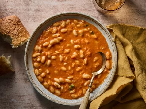 Creamy White Beans and Tomato