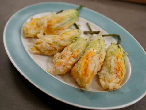 Fried Stuffed Zucchini Blossoms