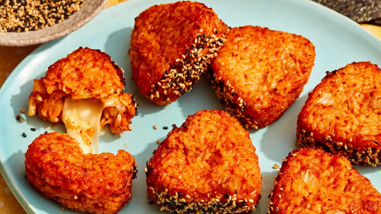 Air Fryer Kimchi Rice Balls (Kimchi Jumeokbap)