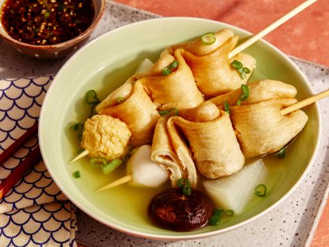 Fish Cake Soup (Odengguk or Eeomuktang)