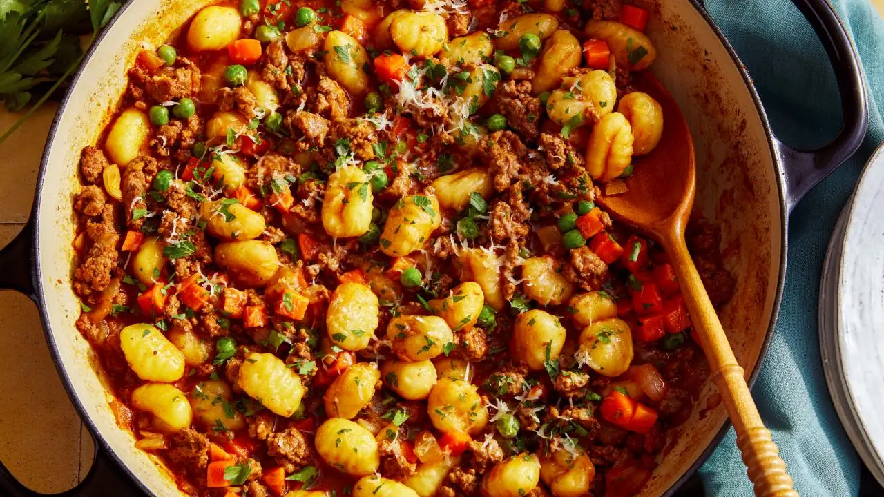 One-Pan Shepherd's Pie Gnocchi