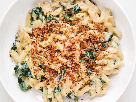 Mac and Cheese with Brie and Spinach