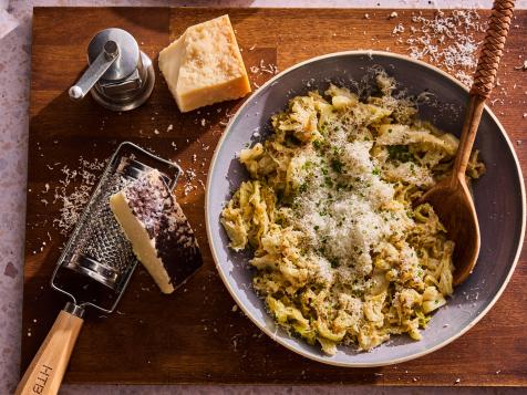 Cacio e Pepe Cabbage