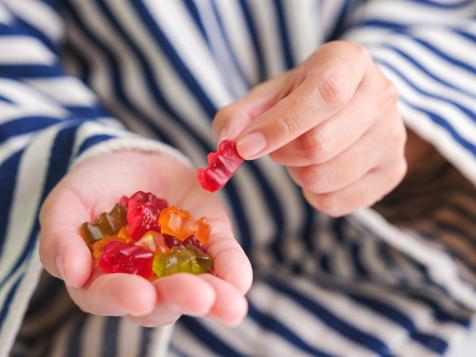 Some Pro Runners Call Gummy Candies the Ideal Fuel for Big Races — Here's Why