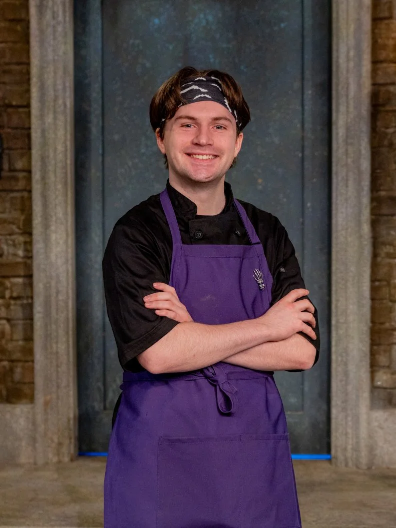 Anthony Pater of Team Blood Suckers as seen on Halloween Wars, Season 16.