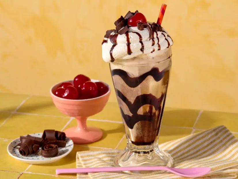 Cola Ice Cream Float