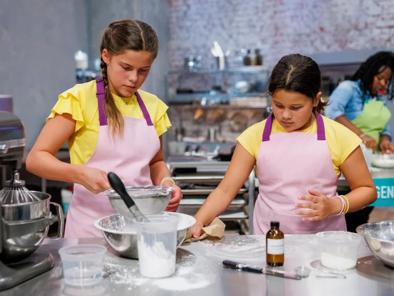 Contestants Ameila and Clara Friesenhahn, baking process, as seen on Baking Championship: Next Gen, Season 1.