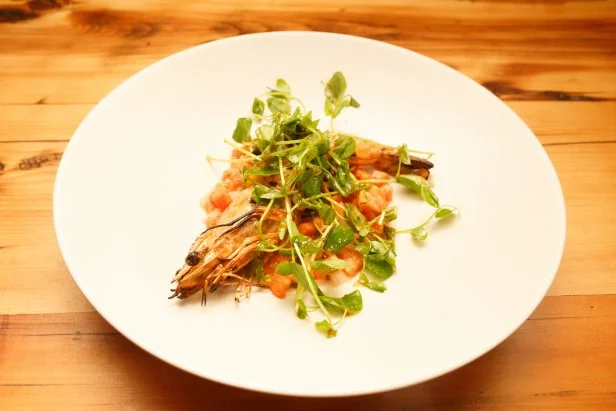 Contender Rosana Rivera's Papaya Salsa with Prawns and Pea Tendril Salad with Papaya Dressing
