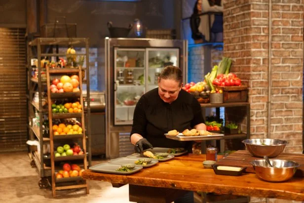 Contender Rosana Rivera plates her Round 2 dish, as seen on Beat Bobby Flay, Season 22.