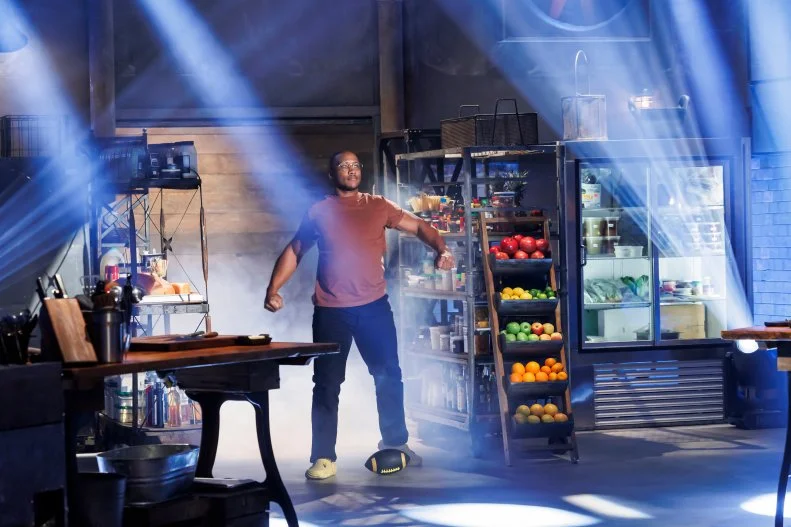 Contender Derrell Smith enters Kitchen Stadium, as seen on Beat Bobby Flay, Season 40.