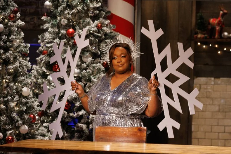 Co-host Sunny Anderson arrives, as seen on Beat Bobby Flay Holiday Throwdown, Season 2.
