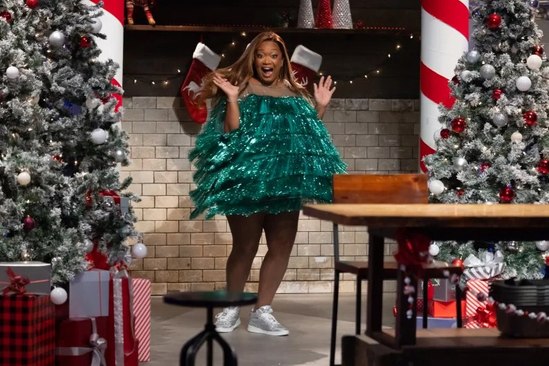 Special Guest Sunny Anderson, as seen on Beat Bobby Flay Holiday, Season 3