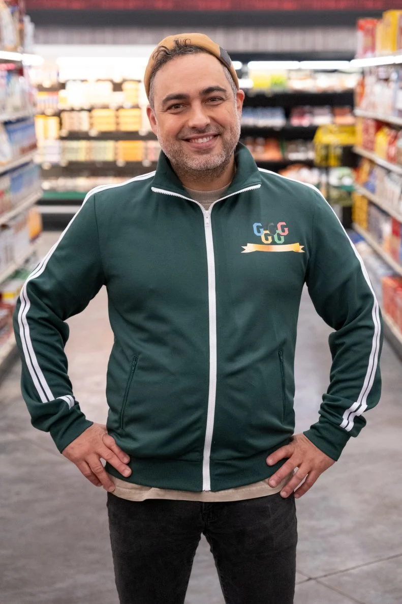 Portrait of contestant David Viana, as seen on Guy's Grocery Games, Season 41.