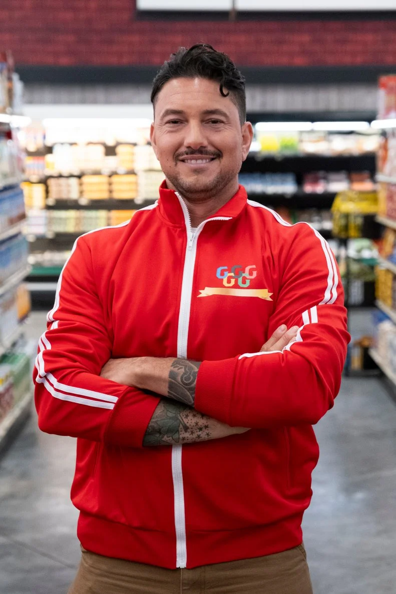 Portrait of contestant Gabe Bertaccini, as seen on Guy's Grocery Games, Season 41.
