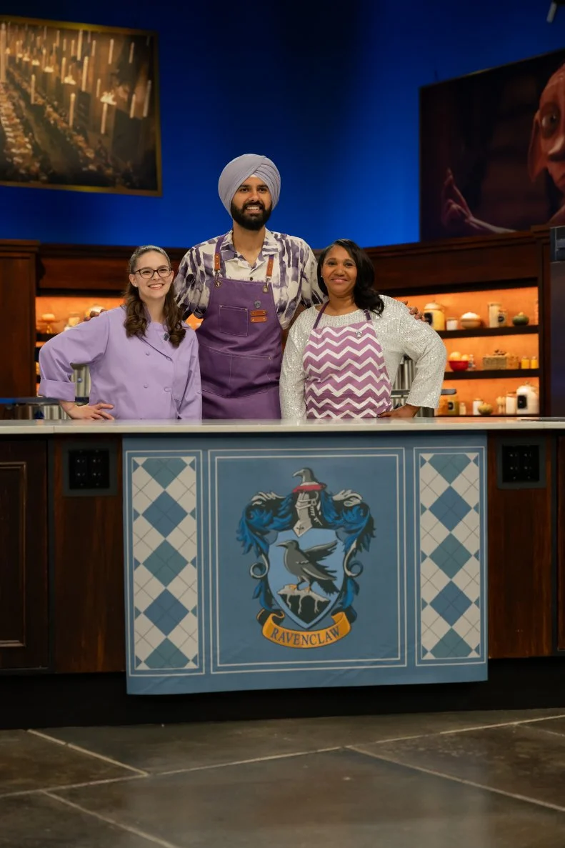 Contestant Caitlin Taylor Jujhar Mann Kimberly Adams, as seen on Harry Potter: Wizards of Baking, Season 3
