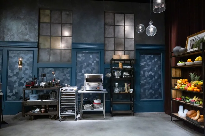 Set Details, as seen on Bobby’s Triple Threat, Season 5