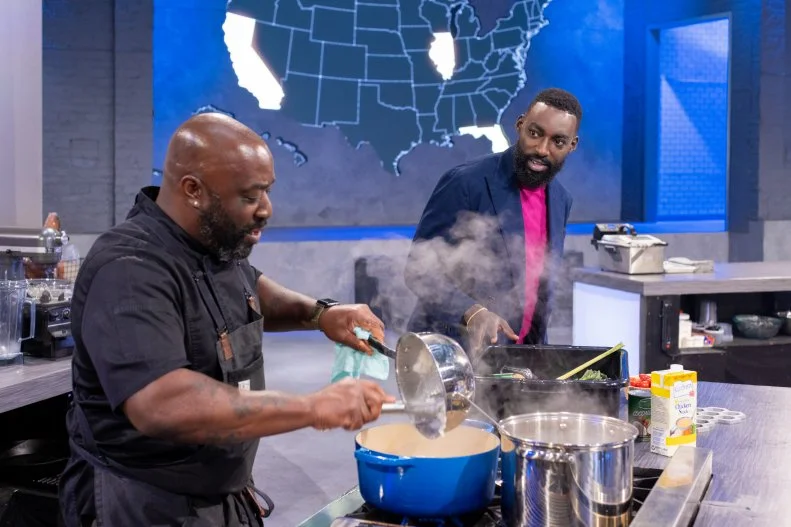 Host Eric Adjepong interacts with Contestant Kenny Gilbert, as seen on Alex vs America, Season 3.
