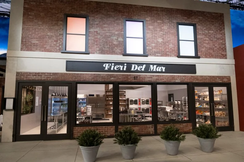 Fieri Del Mar seafood restaurant on Flavortown Food Fight