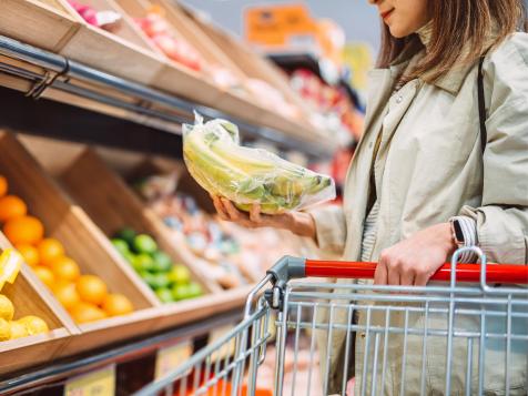 5 Ways To Shop Smarter at the Grocery Store (And Online), According to Nutritionists